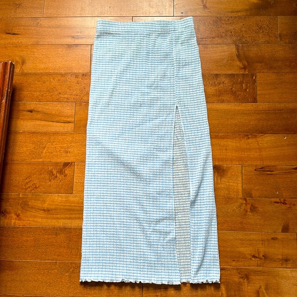 Aritzia Wilfred Verona skirt NWOT - Picture 5 of 5